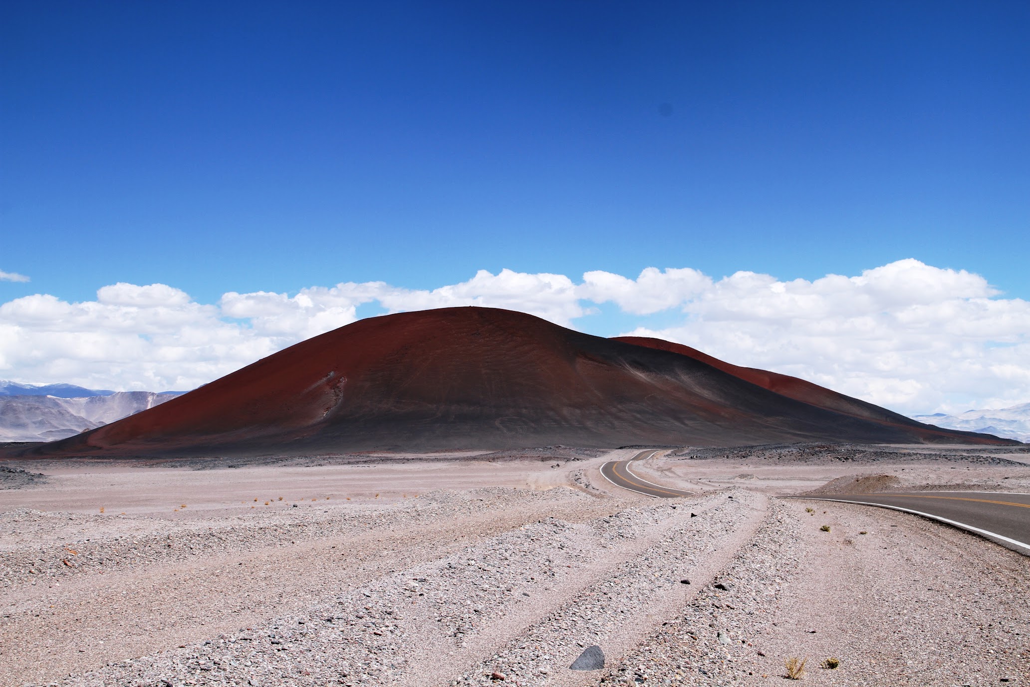 Volcán Carachi Pampa cerca de El Peñón